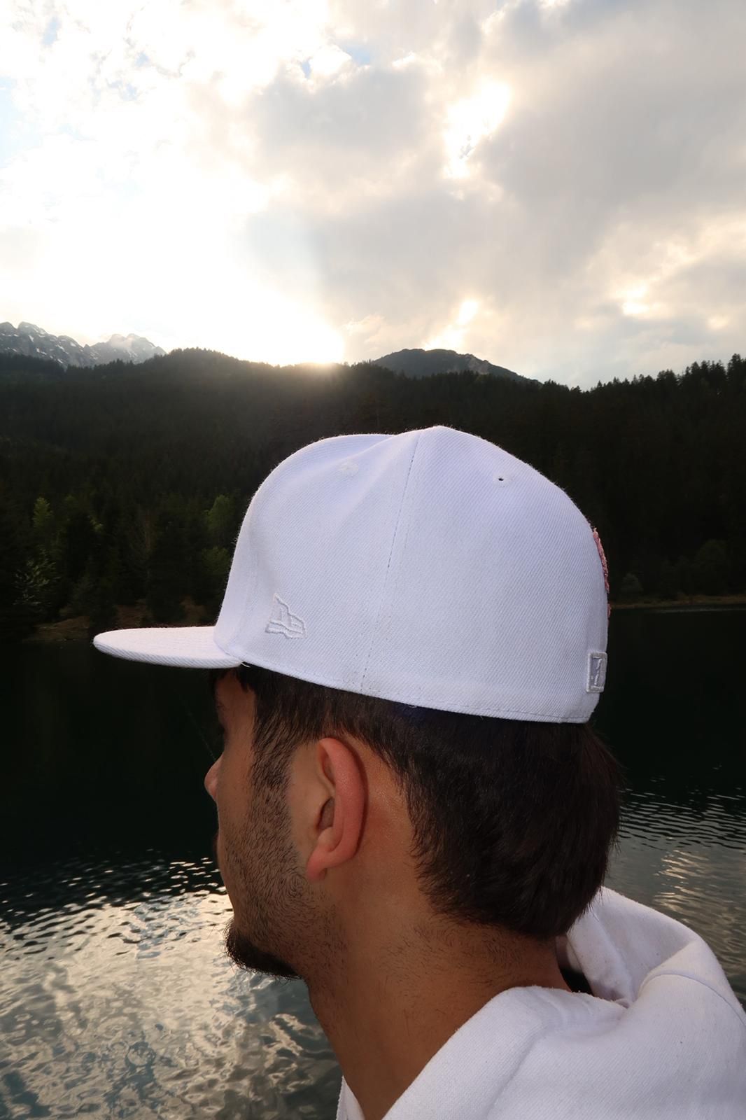 Bloom Culture – White Floral NY Fitted Cap