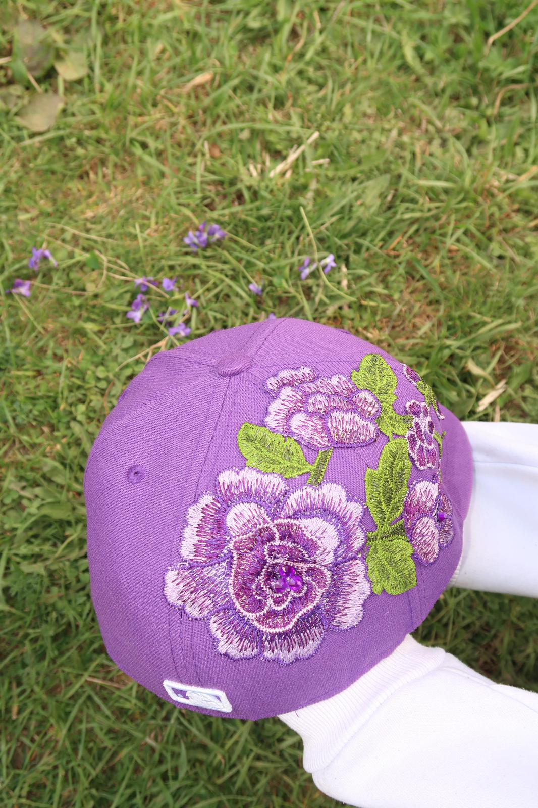 Bloom Culture – Violet Blossom NY Fitted Cap