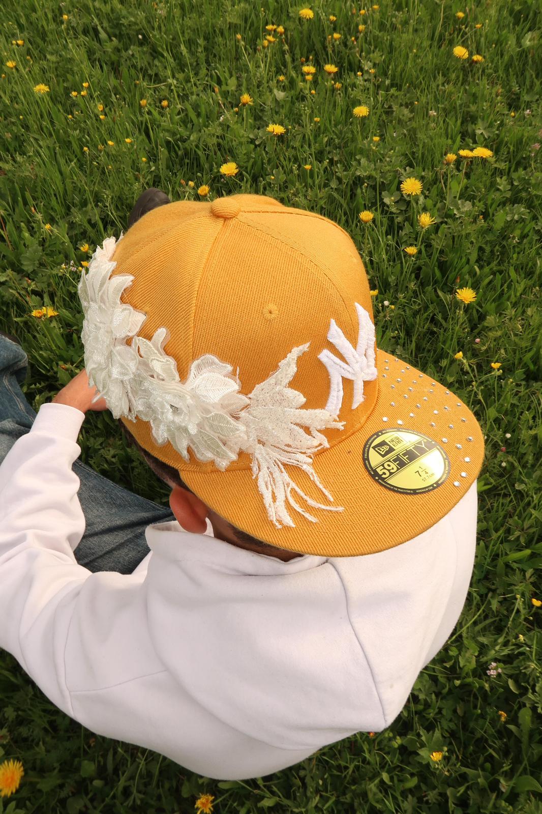 Bloom Culture – Golden Meadow Floral Fitted Cap