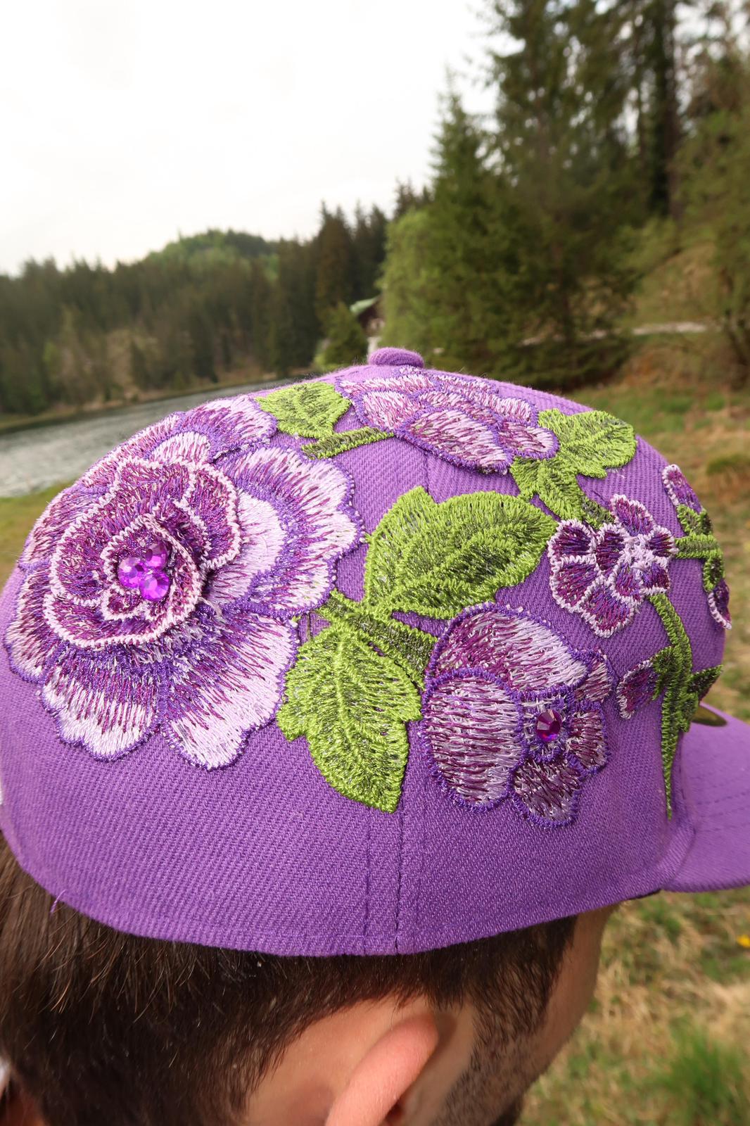 Bloom Culture – Violet Blossom NY Fitted Cap