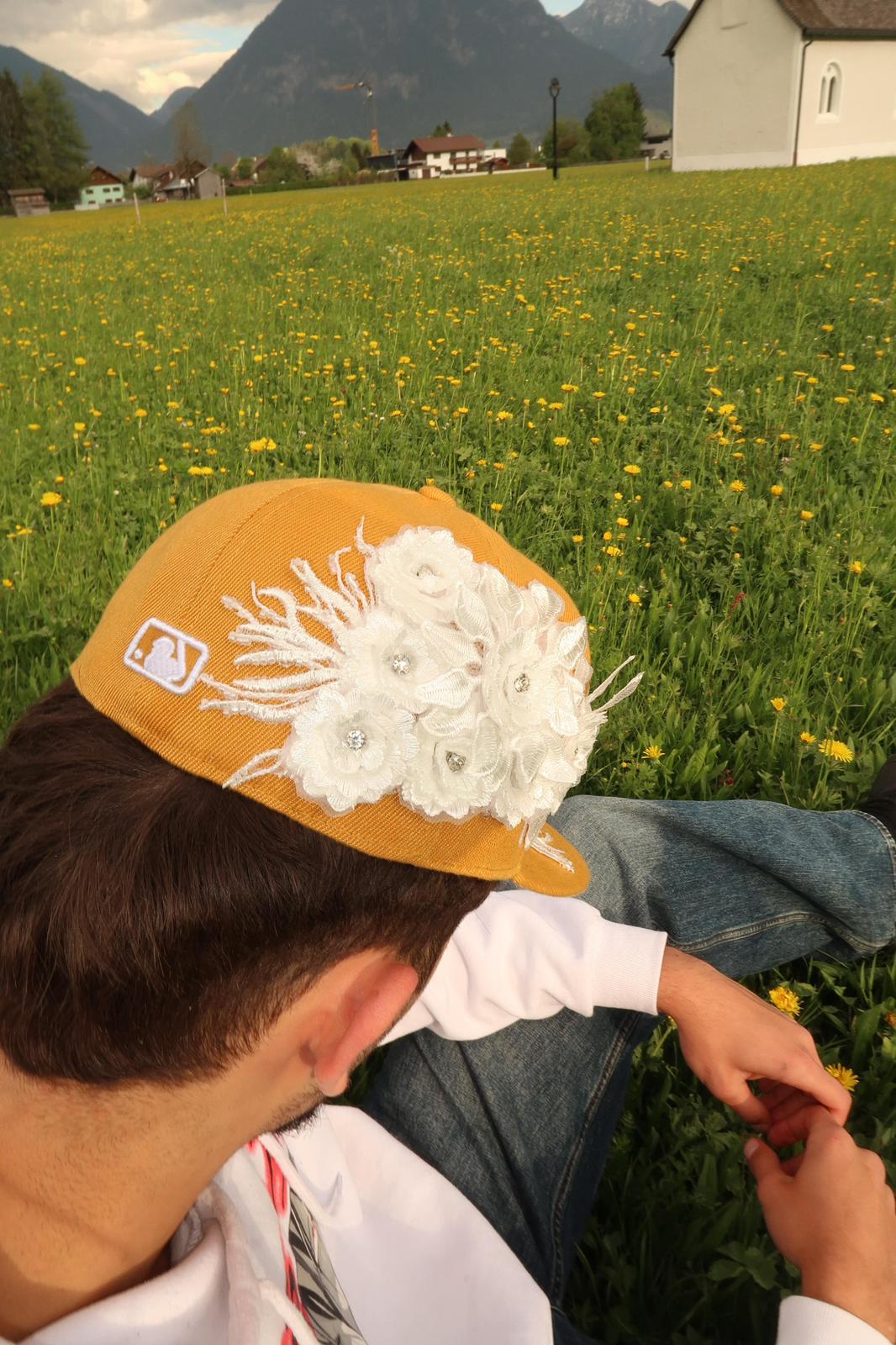 Bloom Culture – Golden Meadow Floral Fitted Cap