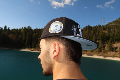Bloom Culture – Moonlander NY Fitted Cap